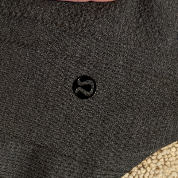 Lululemon VGUC Ebb to Street pant size 6 - Picture 2 of 5